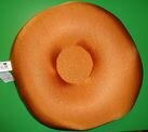 СПИ Антистрессовая подушка Пасхальный пончик, 32х32 см фото 6