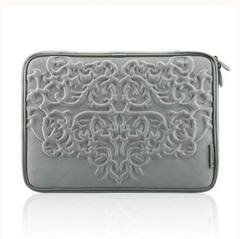 Чехол для MacBook 13.3&quot; &quot;Геральдика&quot; (цвет - бело-серебряный) фото